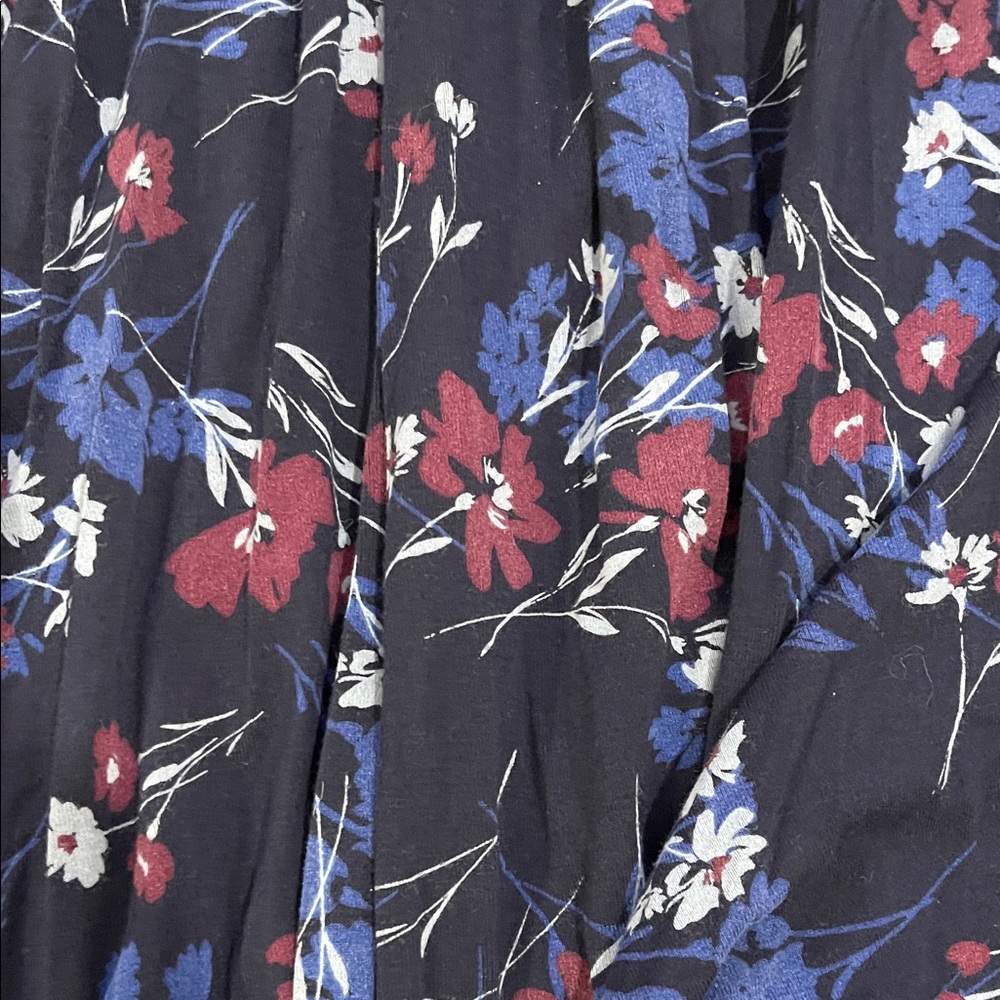 Elegant Floral Navy Maxi Dress - Picture 5 of 6